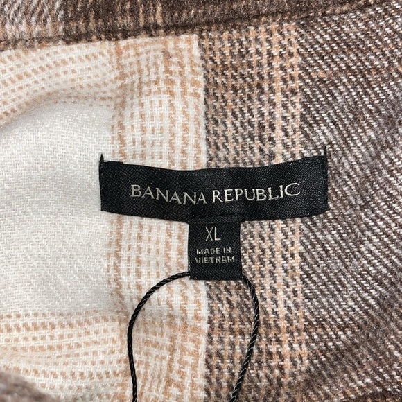 Banana Republic Womens
Shirt Jacket Brown Plaid
Shacket Oversized XL & Large - Picture 8 of 13